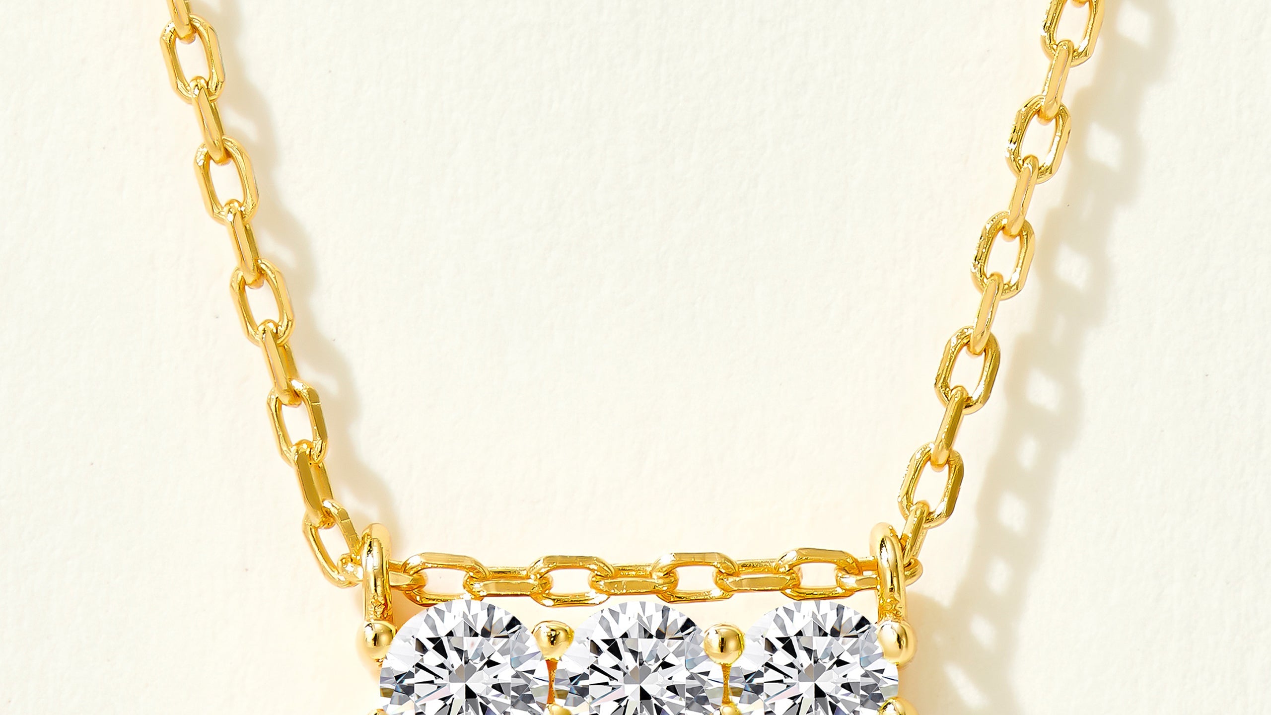 What Does 5A Cubic Zirconia Mean?