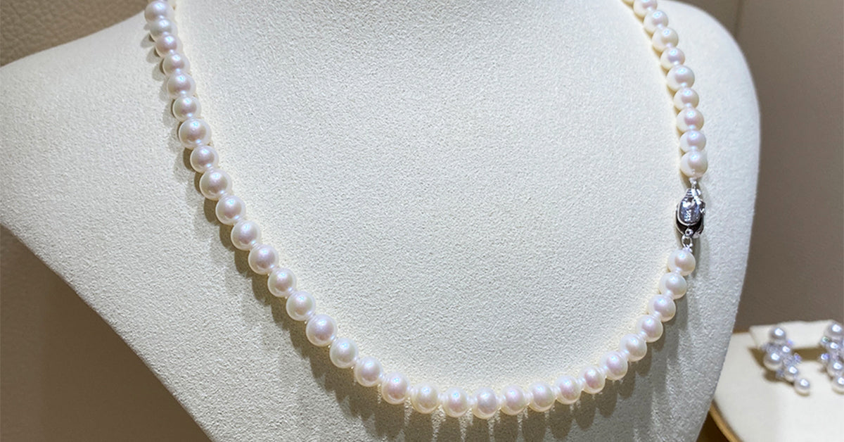 Necklace Clasps Explained: Which Closure Is Right for You?