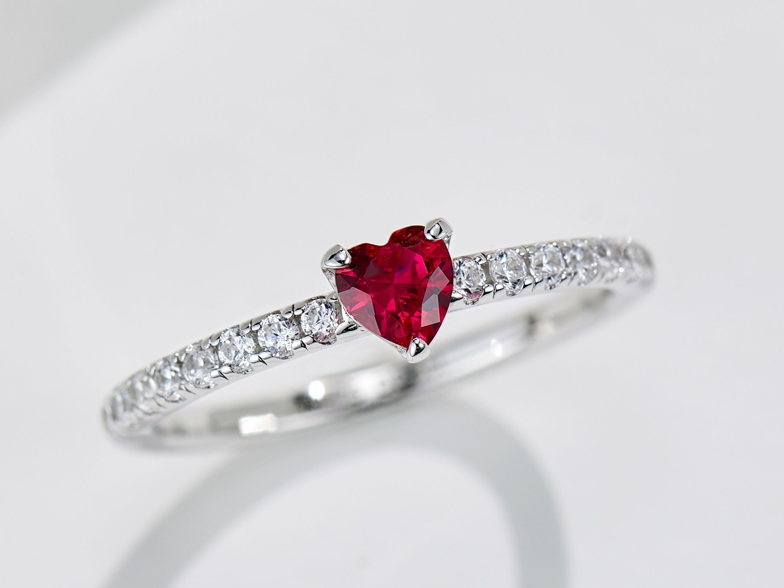 Jewelry Inspiration for Special Occasions: Expressing Love Through Design