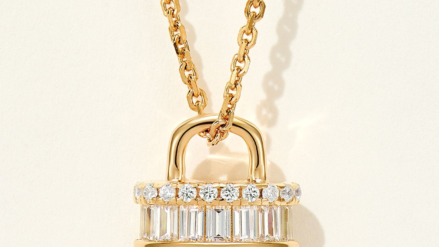 Smart Jewelry Buying Guide: Recommendations for Different Age Groups