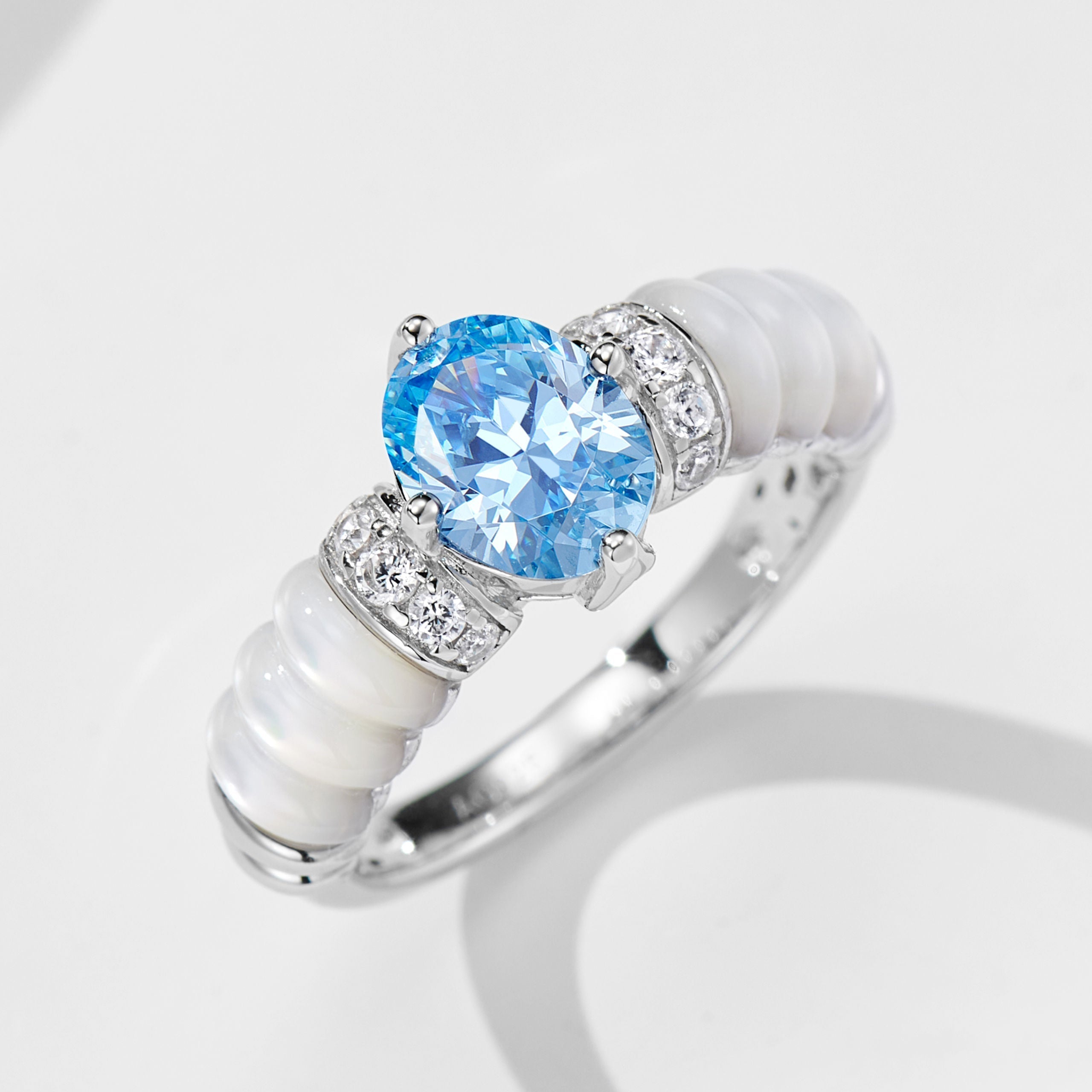 Summer Silver Jewelry Styling Guide: Effortlessly Elevate Your Fashion Game