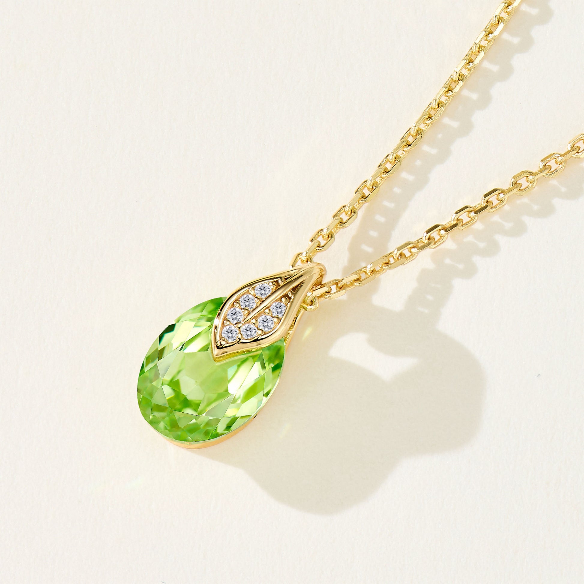 Green Leaf Pear-Cut Necklace | Silver Necklace