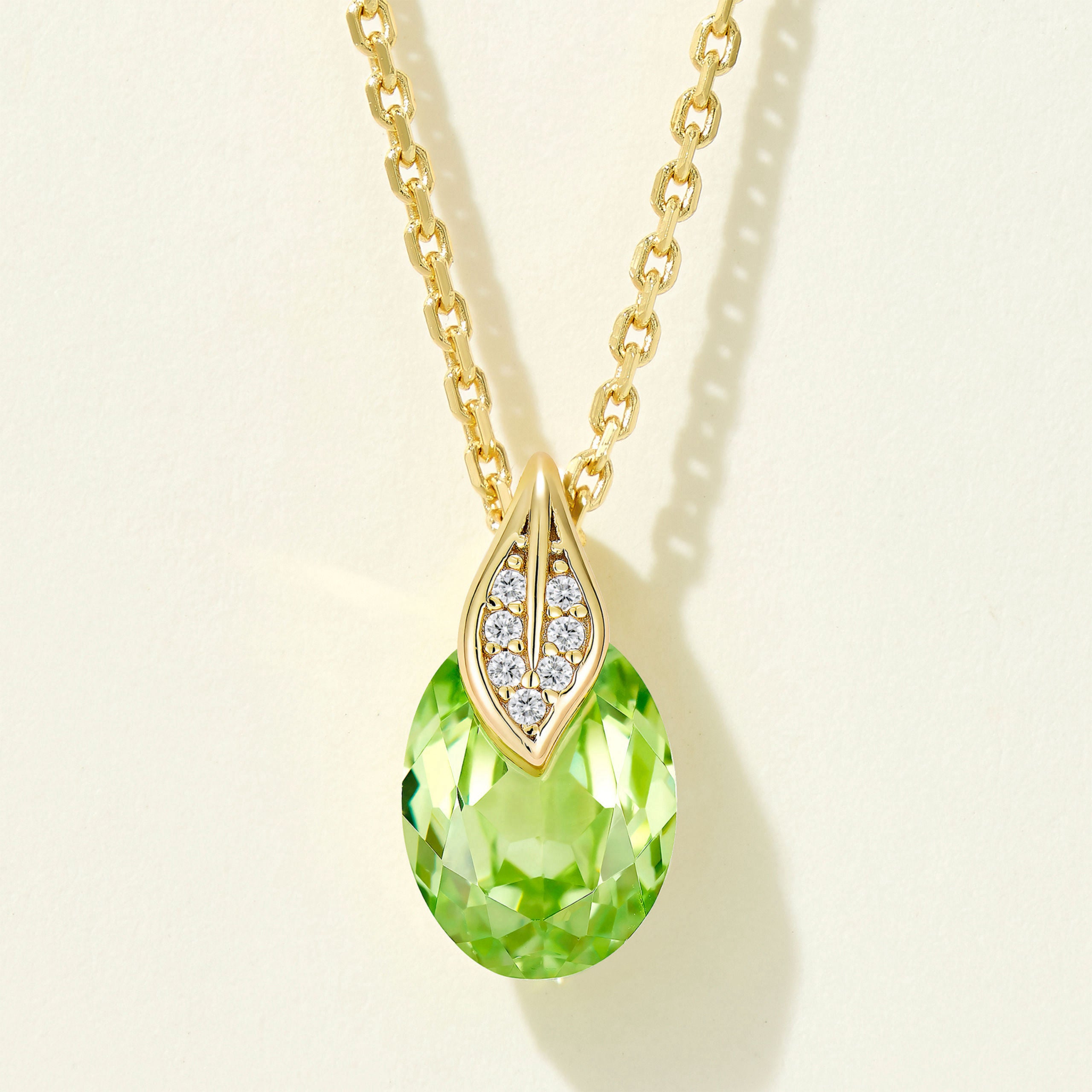 Green Leaf Pear-Cut Necklace | Silver Necklace