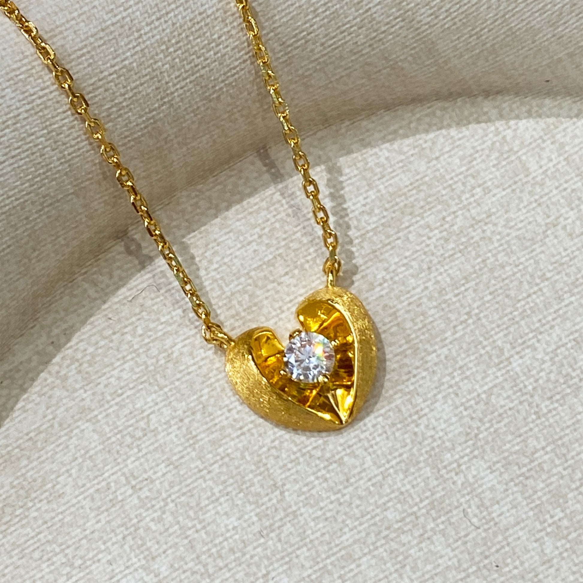 Romantic Heart Necklace | Silver Necklace