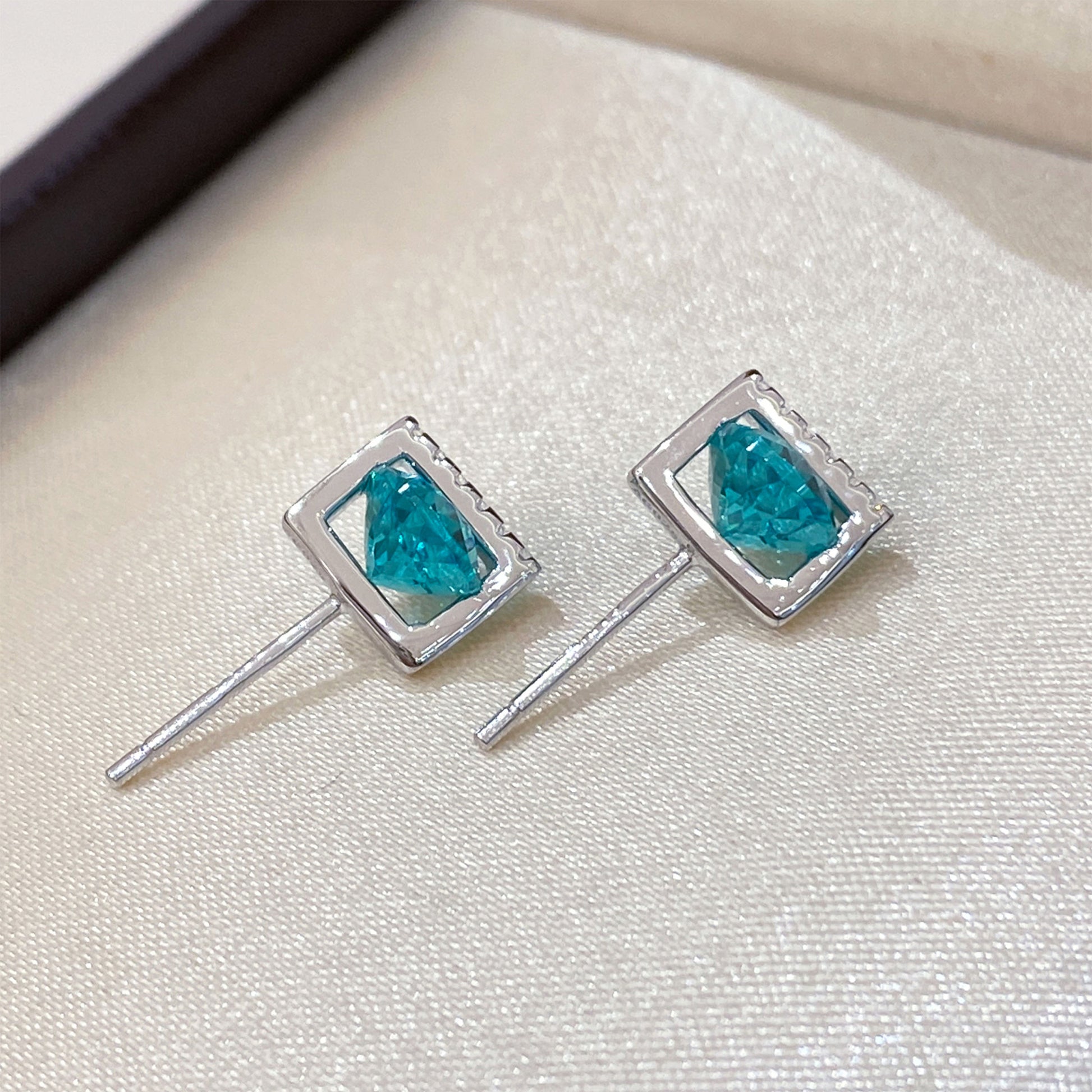 Water Droplet Paraiba Earrings| Silver Earrings