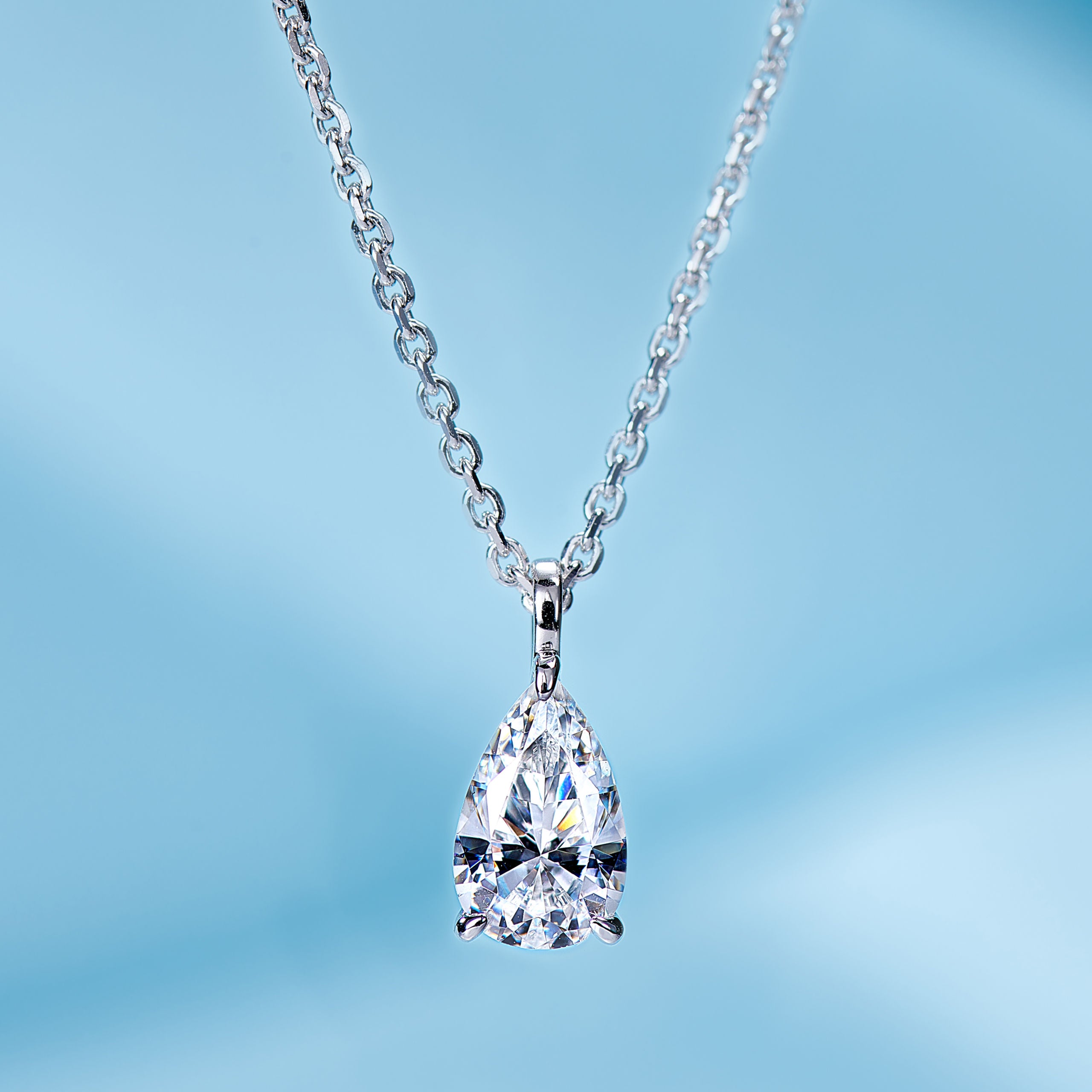 Solitaire Pear-Shaped Zirconia Pendant | Silver Necklace