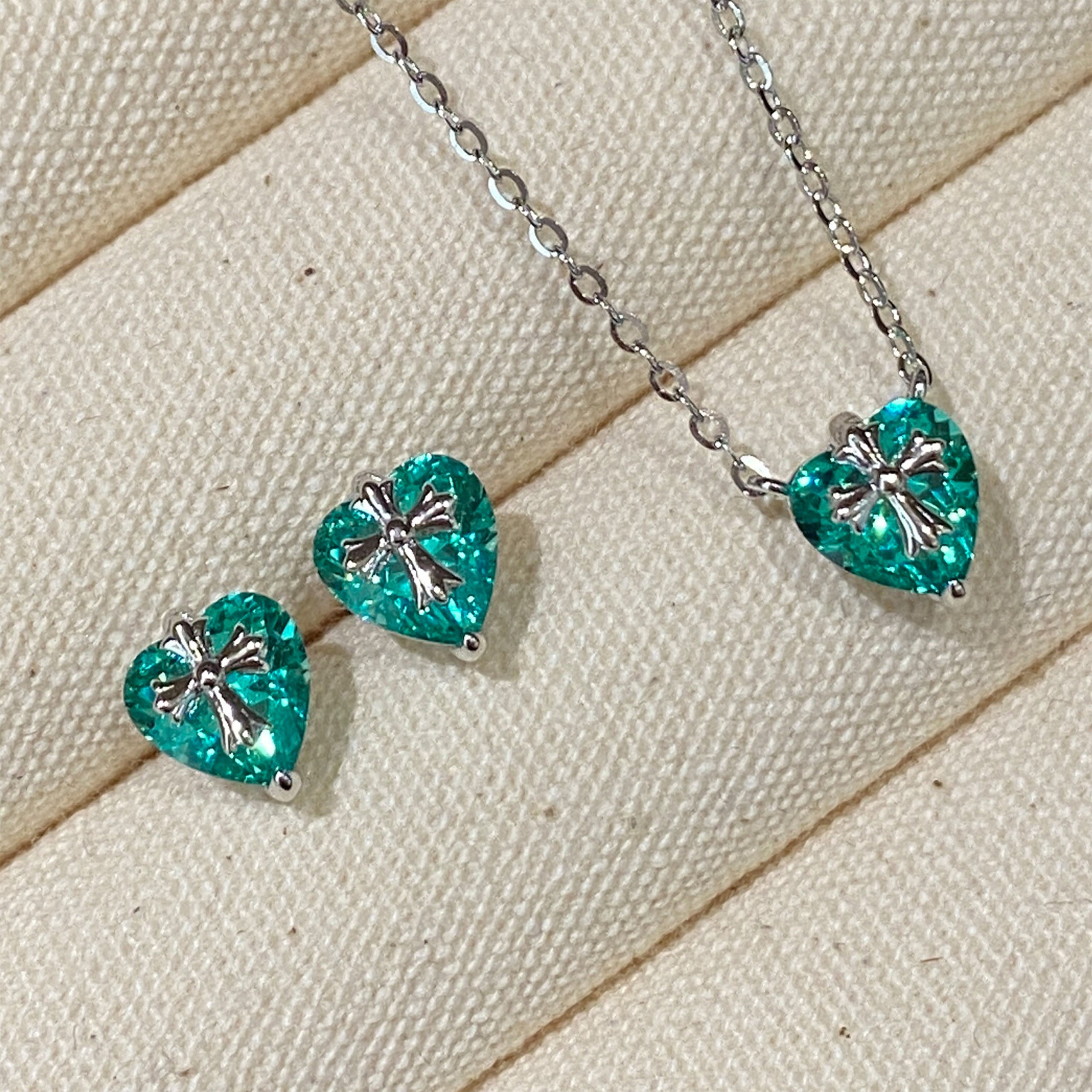 Paraiba Cross Heart Necklace｜Silver Necklace