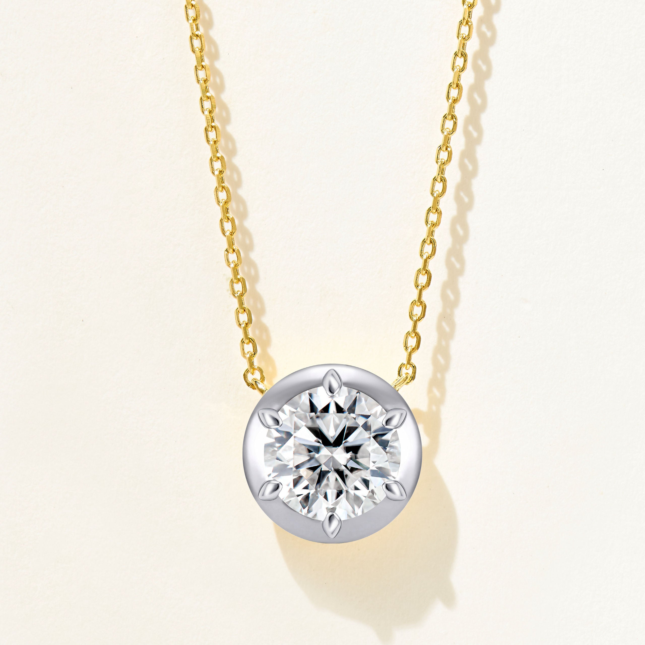 Hailey Round Pendant | Silver Necklace