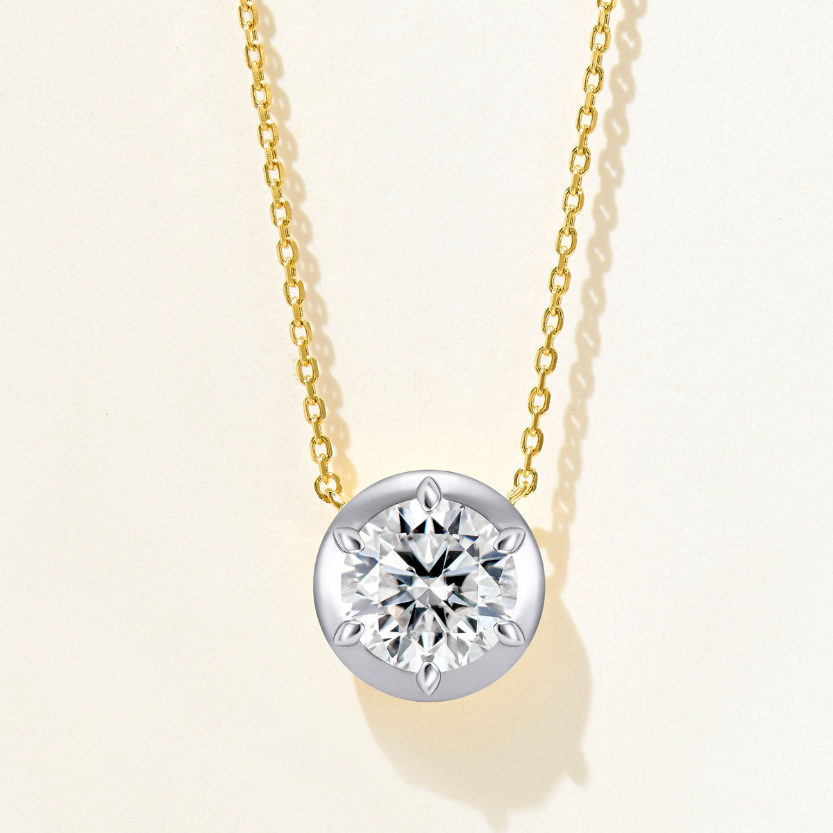 Hailey Round Pendant | Silver Necklace