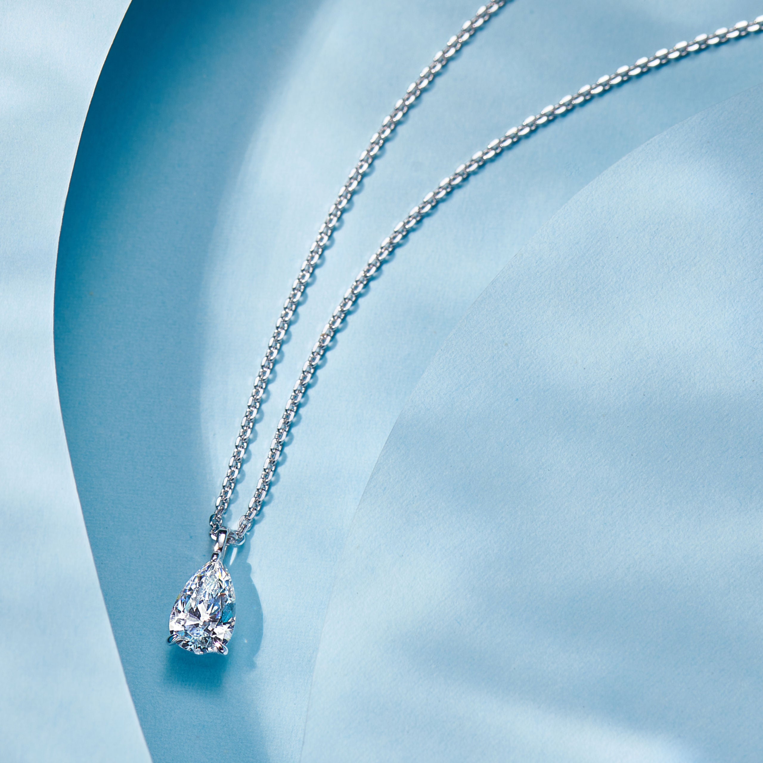 Solitaire Pear-Shaped Zirconia Pendant | Silver Necklace