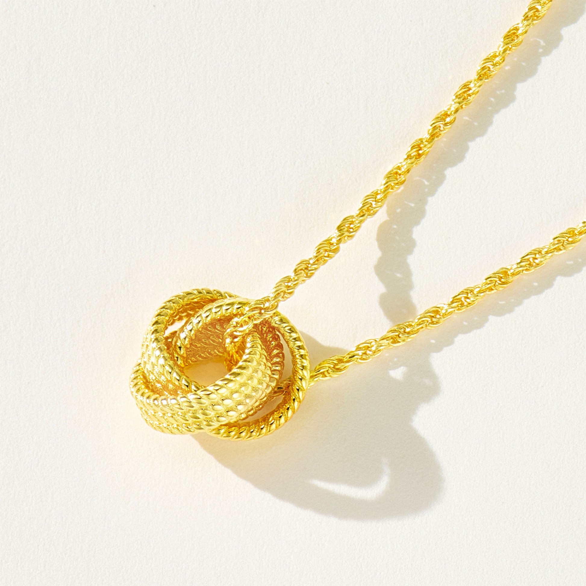Vintage Knot Pendant Necklace | Silver Necklace