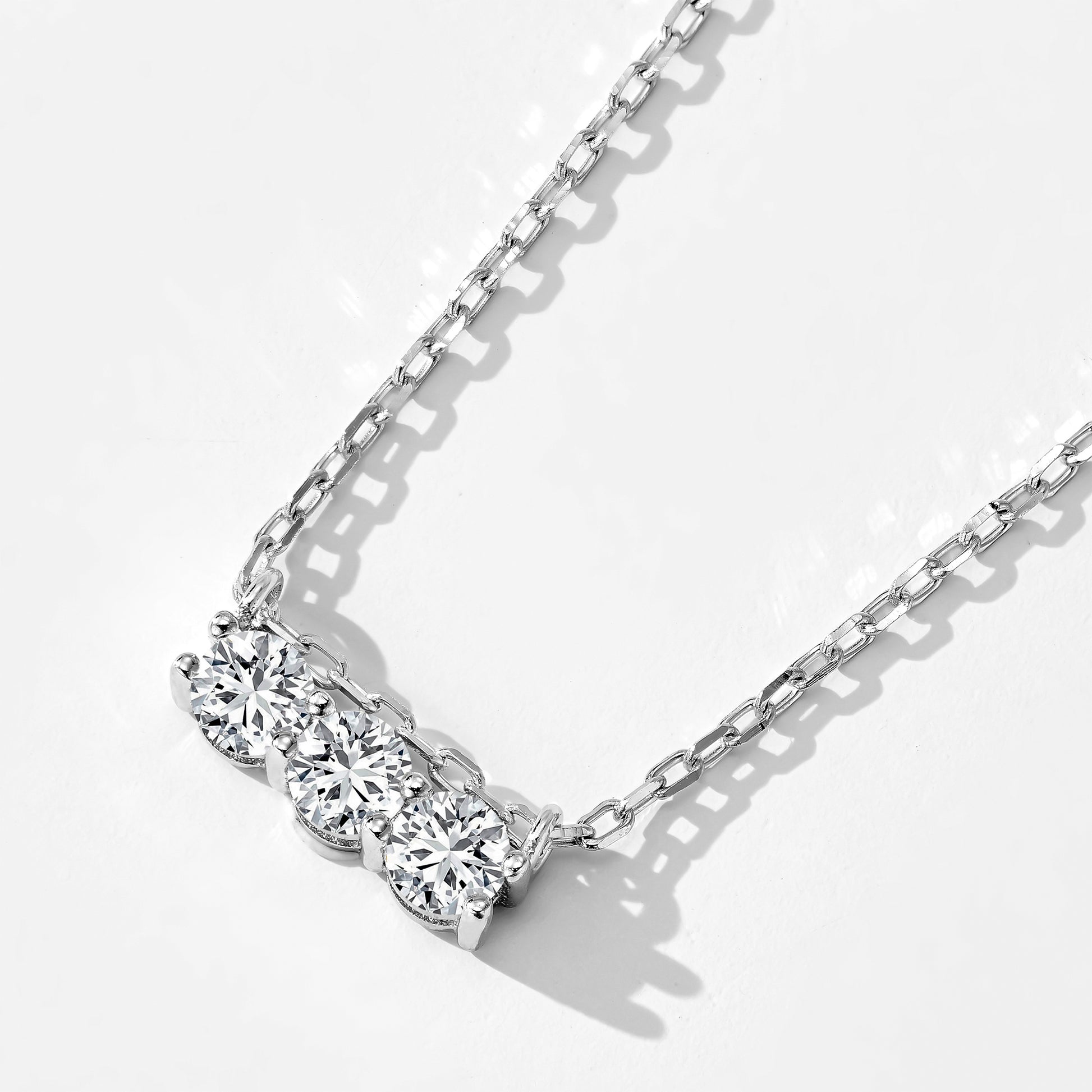 Moissanite Balance Beam Necklace｜Silver Necklace
