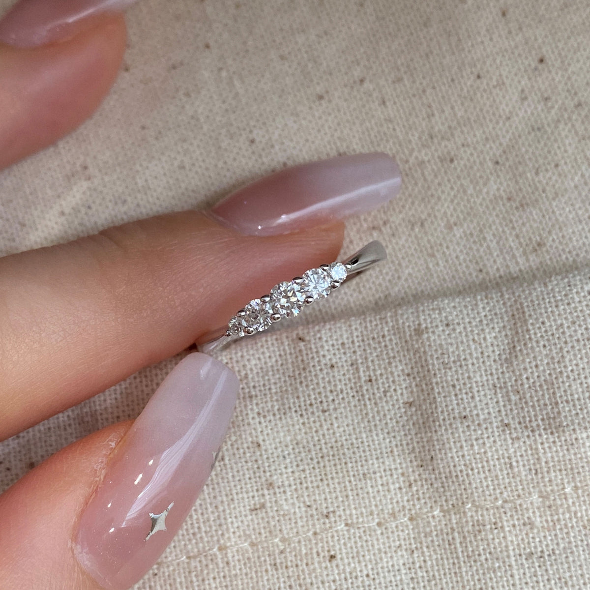 Lab Grown Diamond Graduated Band Ring  | Silver Ring