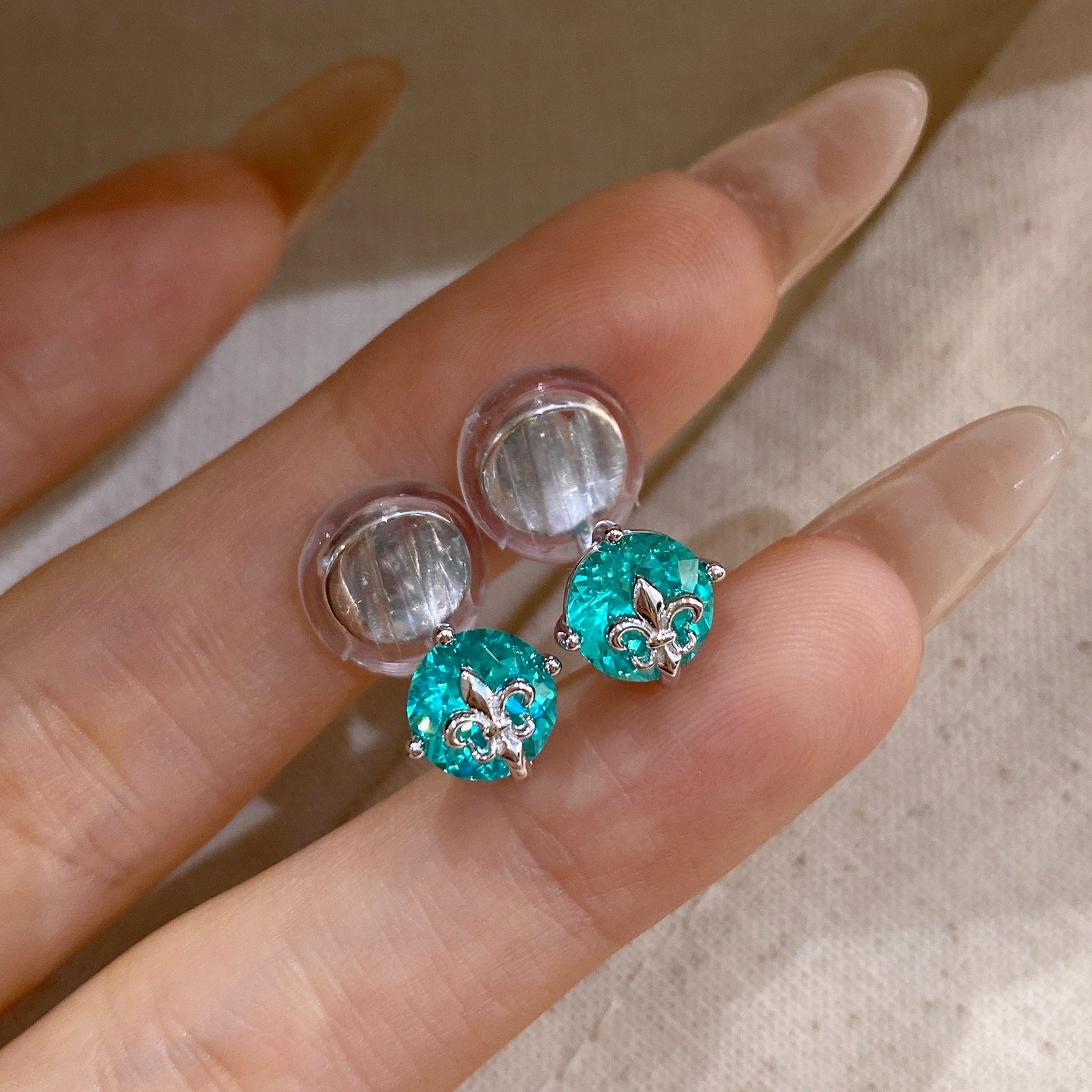 Simple Iris Flower Ear Clips | Silver Earrings